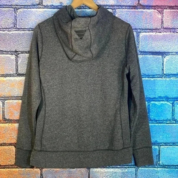 New Era Women’s Sweatshirt Gray Medium - Picture 6 of 9